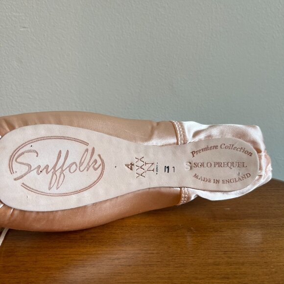 BRAND NEW - Suffolk Solo Prequel Pointe Shoes - Standard 4 XXXN - Pink - Picture 5 of 11